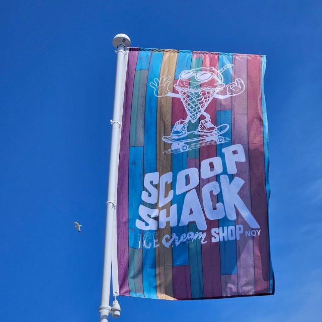 Our latest rebrand for The Scoop Shack Newquay is complete! π¦β¨ We handled everything: full brand & logo design, crisp printed signs, eye-catching window graphics, a fresh respray of their iconic ice cream cone display moulds, and bespoke printed flags. Love seeing it all come together!
#PrintSignageCornwall #TheScoopShack #Newquay #BrandDesign #LogoDesign #PrintedSigns #WindowGraphics #BespokeFlags #Signage #PrintServices #CornwallBusiness #Rebrand #SmallBusiness